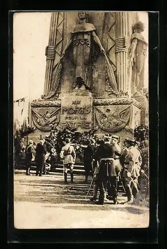AK Paris, M. Poincaré, President de la République, Denkmal