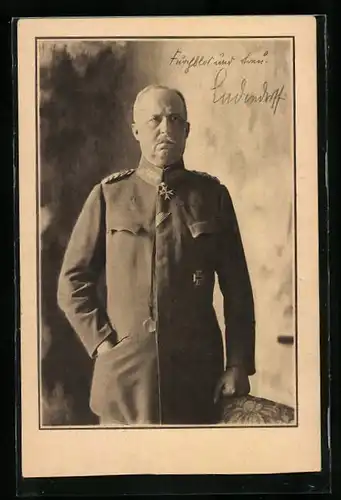 AK Erich Ludendorff in Uniform mit Eisernem Kreuz