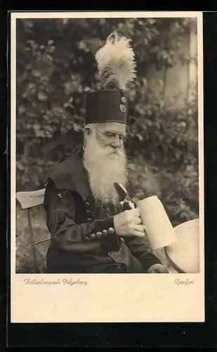 AK Peissenberg, Beim Bergfest des Kohlenbergwerks, Bergmann mit Bierkrug