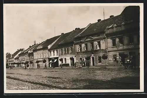 AK Lobochovice, Strassenpartie mit Geschäft