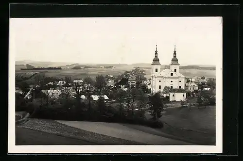 AK Zamberk, Ortsansicht mit Gotteshaus