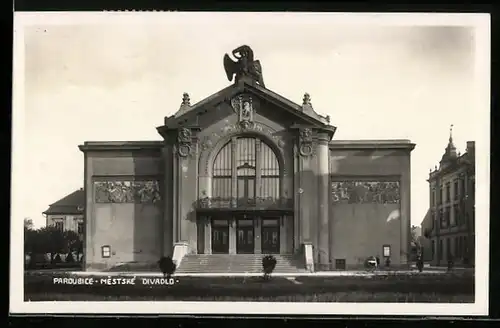 AK Pardubice, Mestske Divadlo