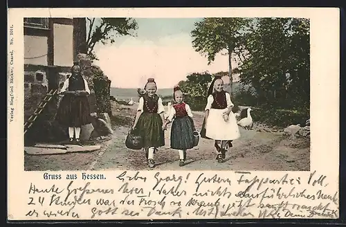 AK Junge Mädchen mit Milchkrug und Korb in hessischen Trachten