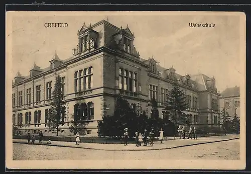 AK Crefeld, Strasse an der Webeschule