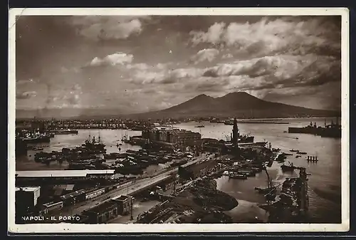 AK Napoli, Il Porto