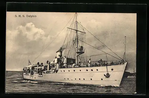 AK Kriegsschiff SMS Delphin in Fahrt