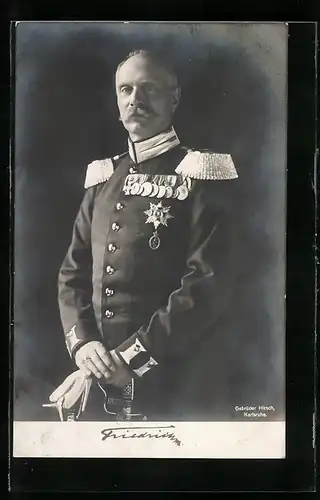 AK Friedrich von Baden mit Pickelhaube in der Hand
