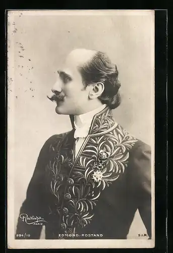 AK Edmond Rostand mit Schnurrbart im gemusterten Anzug