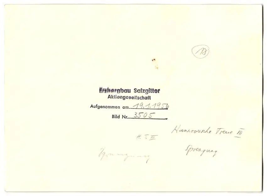 3 Fotografien Erzbergbau Salzgitter AG, Ansicht Salzgitter, Sprengung des Schachtturm Hannoversche Treue III. 1956 3