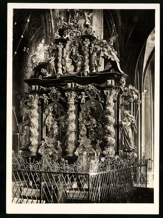 42 Fotografien Sepp Gastberger, St. Wolfgang, Ansicht St. Wolfgang / Salzkammergut, Wallfahrtskirche Innenansichten 10
