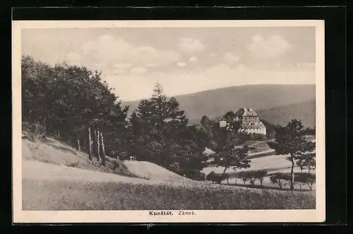 AK Kunstát, Zamek