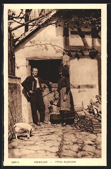 AK Engwiller, Types Alsaciennes, Elsässer in Trachten Nr. 12803654