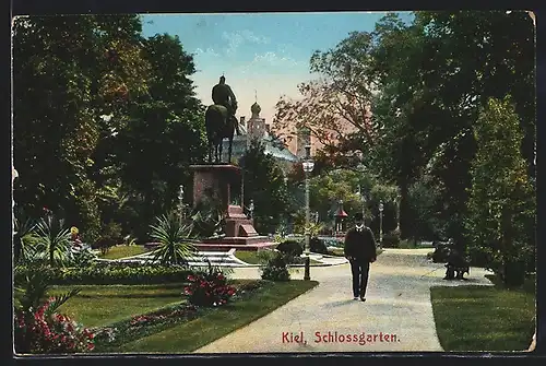 AK Kiel, Schlossgarten mit Spaziergänger