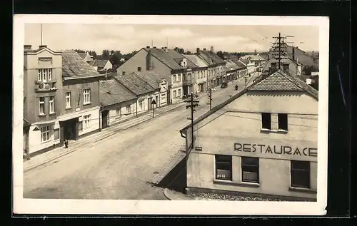 AK Kostelec nad Labem, Strassenpartie mit Restaurant