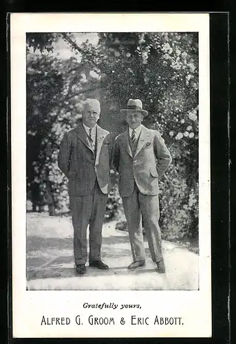 AK Alfred G. Groom & Eric Abbott im Park