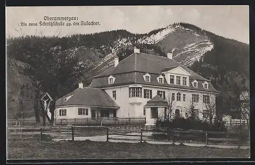 AK Oberammergau, Die neue Schnitzschule gg. den Aufacker