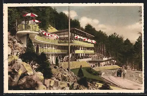 AK Trencenteplic, Thermalbad Am grünen Frosch mit Sonnenschirmen