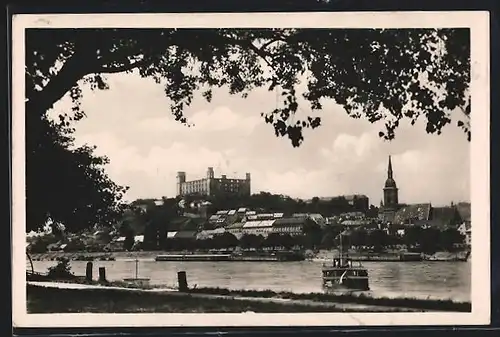 AK Bratislava, Panorama mit Dampfer