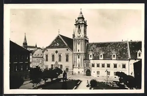 AK Bratislava, Kirche und Denkmal