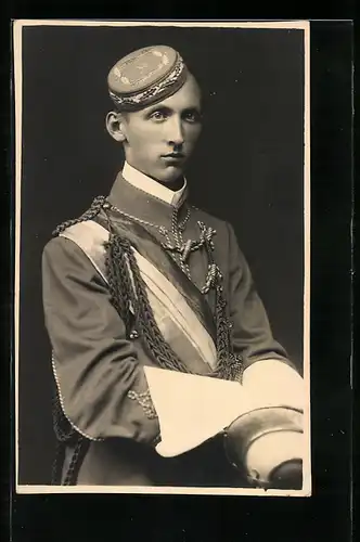 Foto-AK Student im vollen Wichs mit Biertönnchen und Schläger