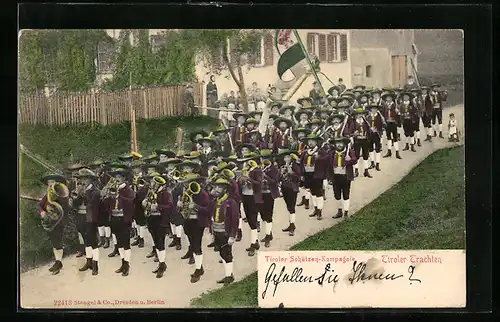AK Trachtenkapelle mit Tiroler Schützenkompanie