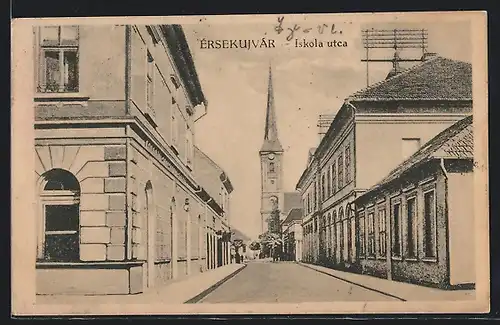 AK Ersekujvár, Iskola utca