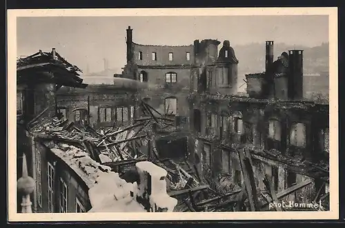 AK Stuttgart, Brand des Alten Schlosses, Das Innere des ausgebrannten Schlosses gegen den Ostturm