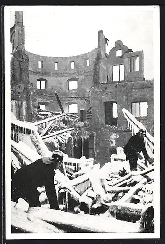 AK Stuttgart, Brandkatastrophe Altes Schloss 1931, Feuerwehr