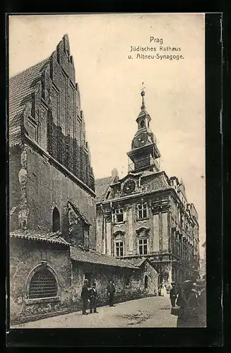 AK Prag / Praha, jüdisches Rathaus und Passanten