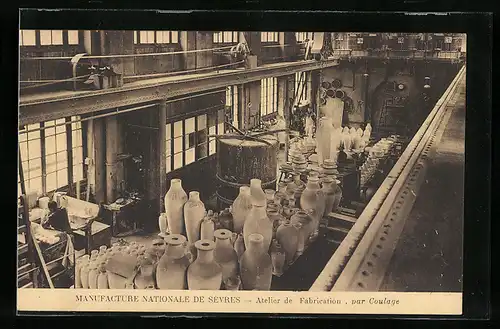 AK Sèvres, Manufacture Nationale, Atelier de Fabrication, Porzellanherstellung
