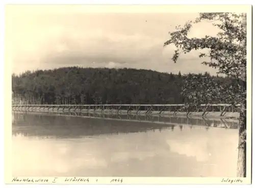 Fotografie unbekannter Fotograf, Ansicht Salzgitter, Blick auf den Klärteich der Schachtanlage Haverlahwiese I., 1944