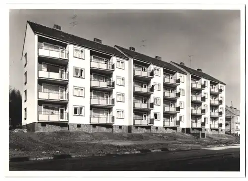 Fotografie unbekannter Fotograf, Ansicht Salzgitter-Gebhardshagen, Wohnhaus Stückenberg in der Neubausiedlung