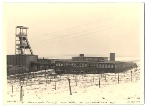 Fotografie unbekannter Fotograf, Ansicht Salzgitter, Schachtanlage Hannoversche Treue II, nach Umbau der Mannschaftskaue