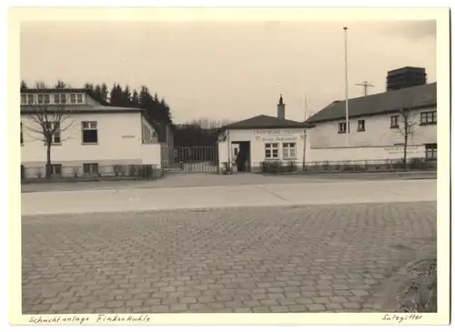 Fotografie unbekannter Fotograf, Ansicht Salzgitter, Eingang zur Schachtanlage Finkenkuhle, Tagebau