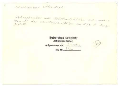 Fotografie unbekannter Fotograf, Ansicht Salzgitter-Ohlendorf, Bau des Roherzbunker der Schachtanlage Ohlendorf