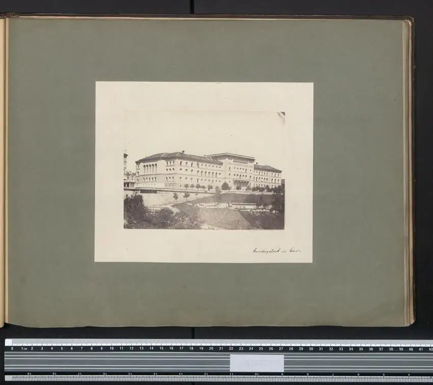 Fotoalbum mit 57 Fotografien, Alexandra v. Sachsen-Altenburg, Frankfurt / Main mit Synagoge, Danzig, Bad Reichenhall 22