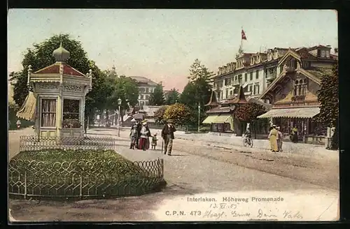 AK Interlaken, Höheweg Promenade mit Passanten