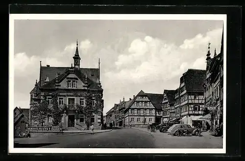 AK Bretten, Marktplatz mit Fachwerkhäusern und Rathaus