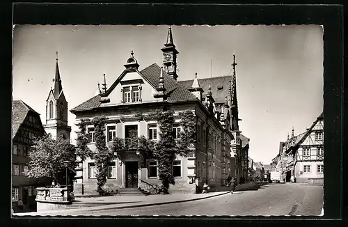 AK Bretten, Strassenpartie am Rathaus