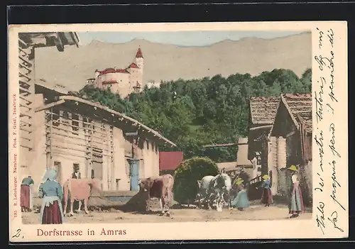 AK Amras, Dorfstrasse mit Bauern um 1900