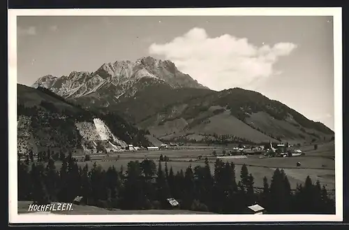 AK Hochfilzen, Ansicht mit Bergpanorama