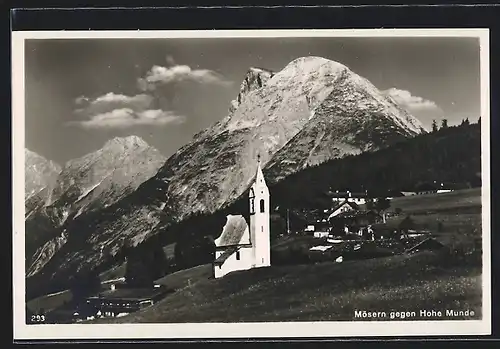 AK Mösern, an der Kapelle und Blick gegen Hohe Munde