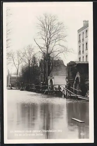 AK Neuilly-sur-Seine, Crue de la Seine 1910, Ile de la Grande Jatte