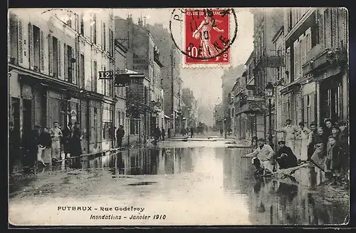 AK Puteaux, Crue de la Seine 1910, Rue Godefroy