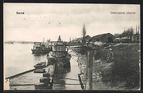 AK Barcs, Drávaparti részlet, Boote am Ufer