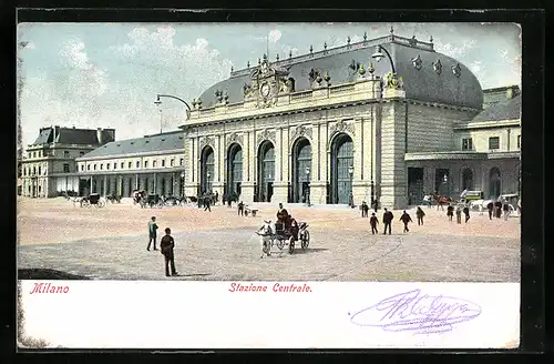 AK Milano, Stazione Centrale, Bahnhof mit Passanten