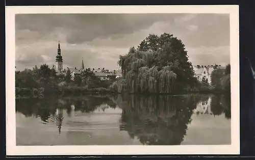 AK Litovel, Wasserpartie mit Blick auf die Kirche