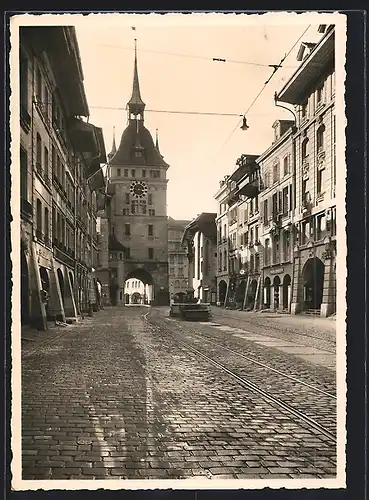 AK Bern, Marktgasse mit Käfigturm