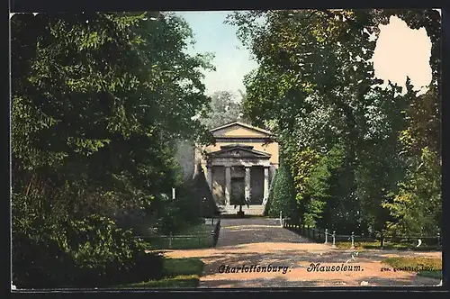AK Berlin, Charlottenburg, das Mausoleum