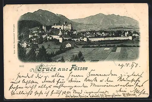 AK Füssen, Totalansicht mit Festung und Stadtmauer
